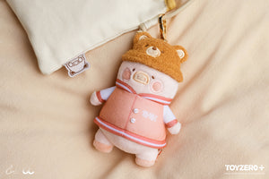 
            
                Load image into Gallery viewer, LuLu the Piggy Find Your Way  - 11cm LuLu is Ready! Plush Keychain
            
        