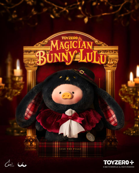 LuLu the Piggy - Vinyl Face Plush Keychain (Magician Bunny LuLu