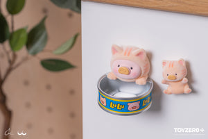 
            
                Load image into Gallery viewer, LuLu The Piggy Caturday - 3D Magnet
            
        